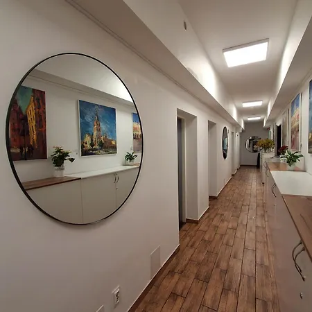 Cracow Central Aparthotel-3