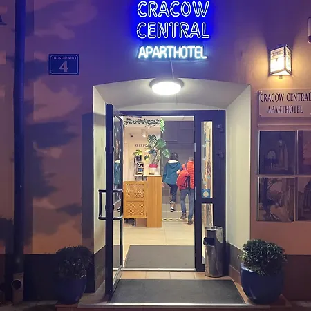 Cracow Central Aparthotel-2